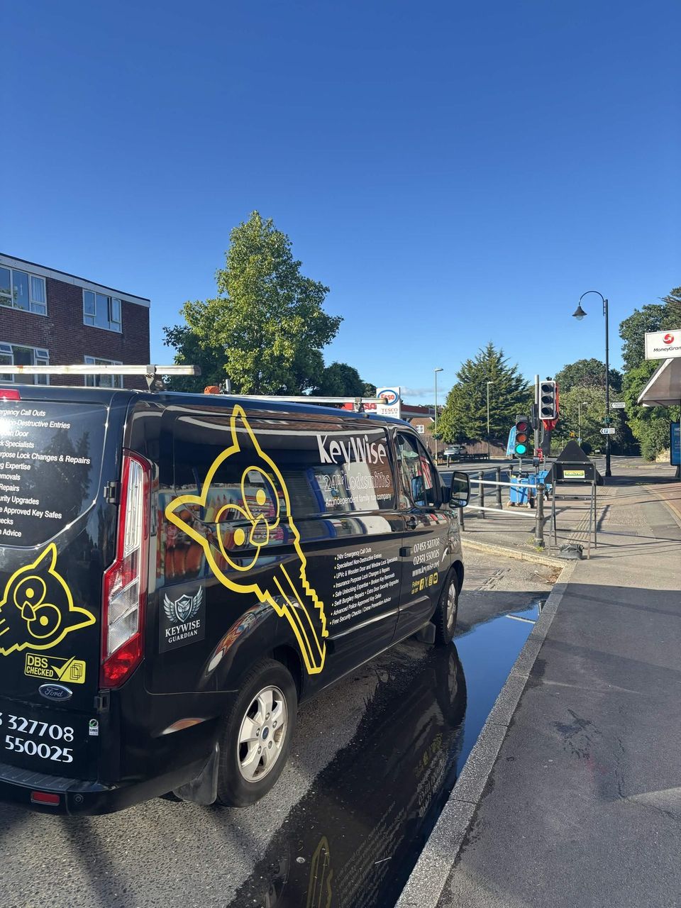 Keywise locksmith van at the Dibden Purlieu village sign, SO45 Waterside