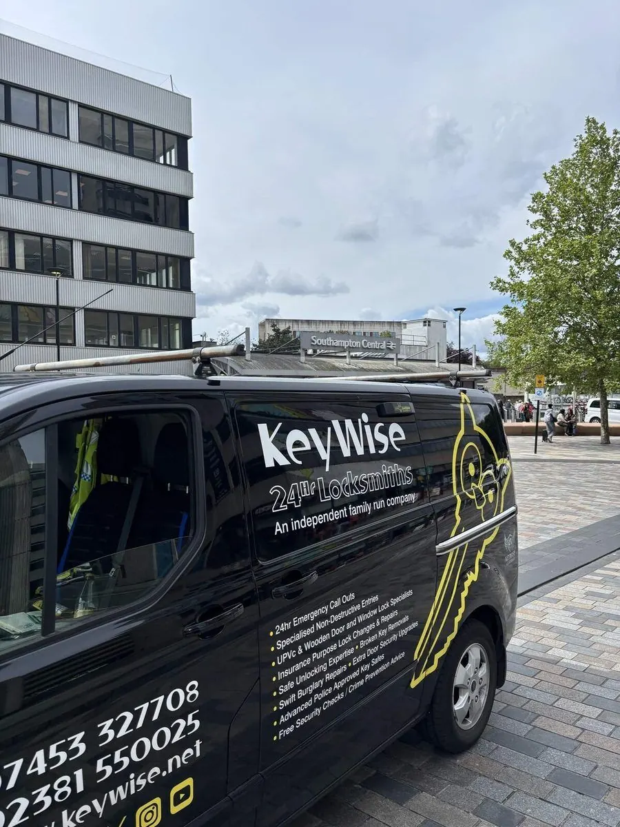 Keywise locksmith van in Southampton city centre, near the student areas