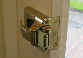 picture of a night latch