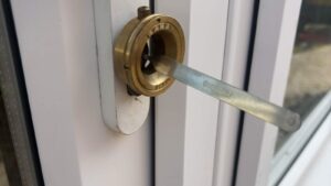 No keys to your new home? Three Blackfield doors, one morning
